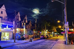 listings.show.sections.photos.alt