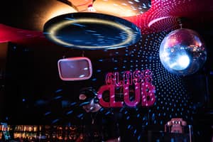 listings.show.sections.photos.alt