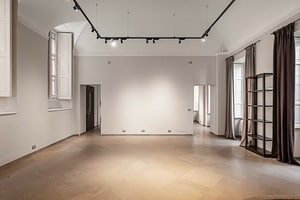 listings.show.sections.photos.alt