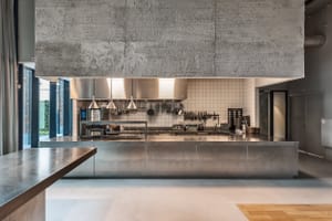 listings.show.sections.photos.alt