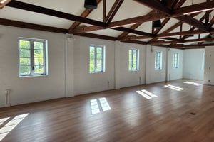 listings.show.sections.photos.alt