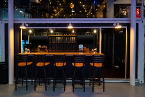 listings.show.sections.photos.alt