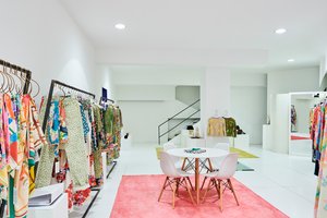 listings.show.sections.photos.alt