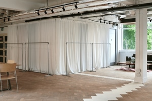 listings.show.sections.photos.alt