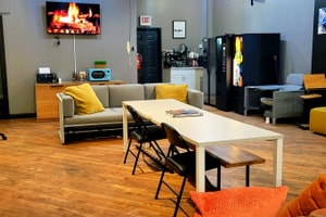 listings.show.sections.photos.alt