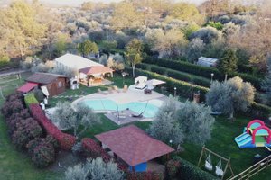 listings.show.sections.photos.alt