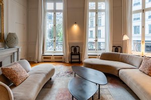 listings.show.sections.photos.alt