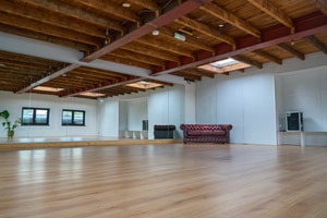 listings.show.sections.photos.alt