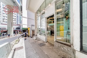 listings.show.sections.photos.alt