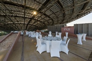 listings.show.sections.photos.alt