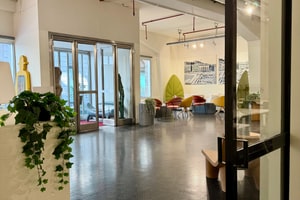 listings.show.sections.photos.alt