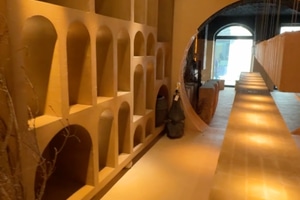 listings.show.sections.photos.alt