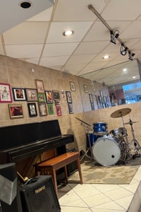 listings.show.sections.photos.alt