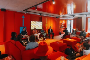 listings.show.sections.photos.alt