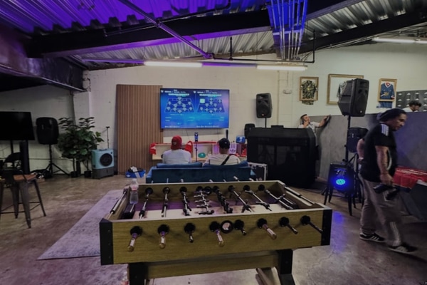 Versatile Soccer Downtown LA Industrial Retail, Event and/or Studio Space With Plenty of Parking