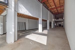 listings.show.sections.photos.alt