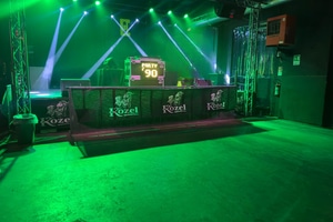 listings.show.sections.photos.alt