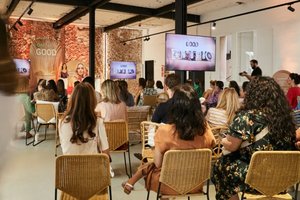 listings.show.sections.photos.alt