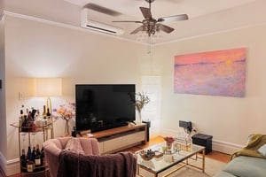 listings.show.sections.photos.alt