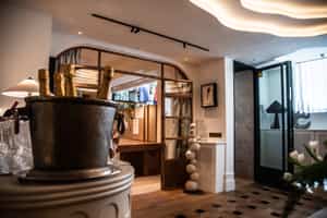 listings.show.sections.photos.alt