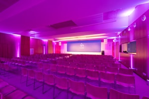 listings.show.sections.photos.alt