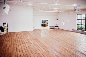 listings.show.sections.photos.alt