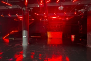 listings.show.sections.photos.alt