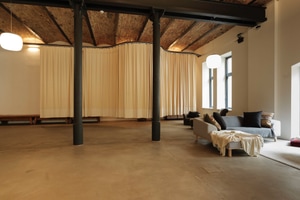 listings.show.sections.photos.alt