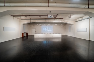 listings.show.sections.photos.alt