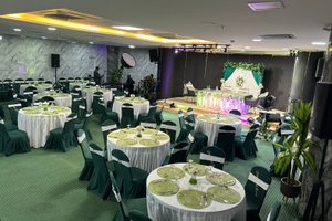 listings.show.sections.photos.alt