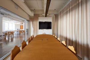 listings.show.sections.photos.alt