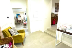 listings.show.sections.photos.alt