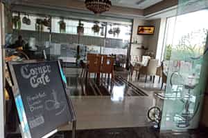 listings.show.sections.photos.alt