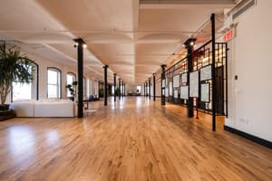 listings.show.sections.photos.alt