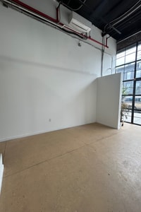 listings.show.sections.photos.alt