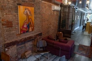 listings.show.sections.photos.alt