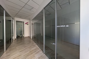 listings.show.sections.photos.alt