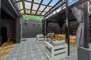 listings.show.sections.photos.alt