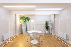 listings.show.sections.photos.alt