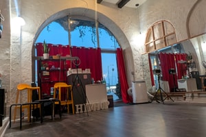 listings.show.sections.photos.alt