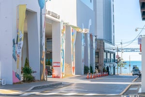 listings.show.sections.photos.alt