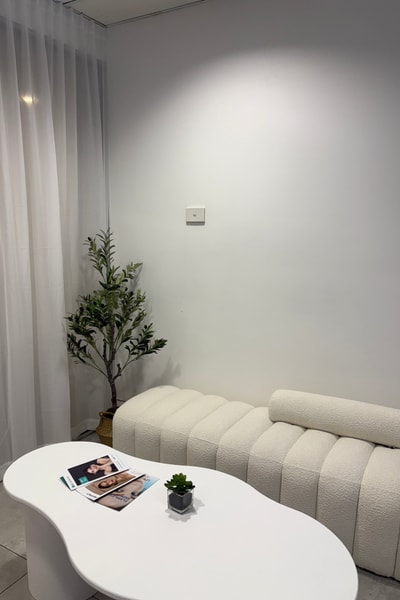 Professional Office/Treatment Room Share for Rent – Perfect for Therapist/Beauty/Medical/Counseling
