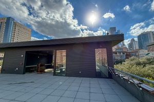 listings.show.sections.photos.alt