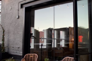 listings.show.sections.photos.alt