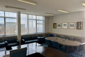 listings.show.sections.photos.alt