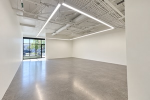 listings.show.sections.photos.alt