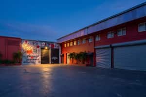 listings.show.sections.photos.alt