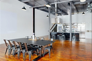 listings.show.sections.photos.alt