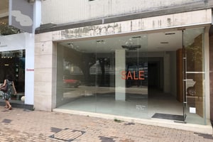 listings.show.sections.photos.alt