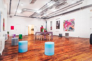 listings.show.sections.photos.alt